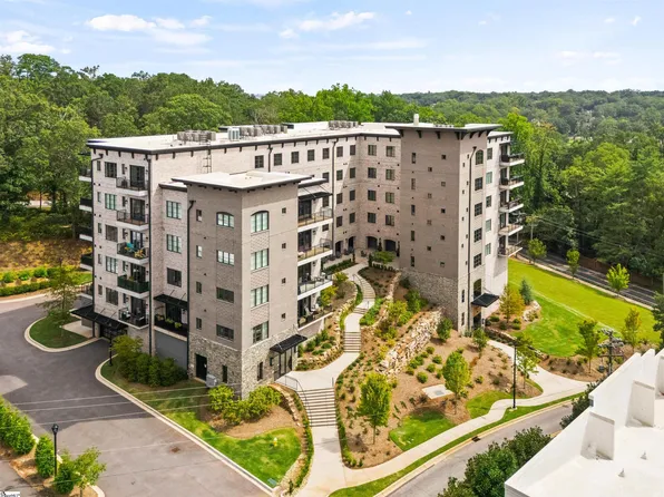 95 Dr David C Francis St Unit 405, Greenville, SC 29601