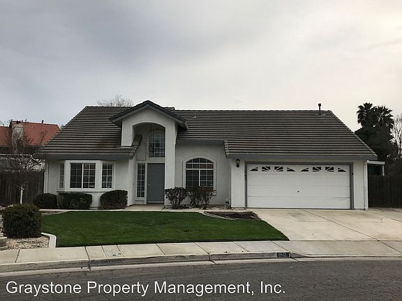 2nd image of 1841 Chabot Ct
