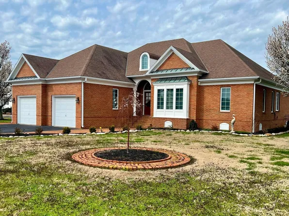 8 Hammock Pointe, Crisfield, MD 21817