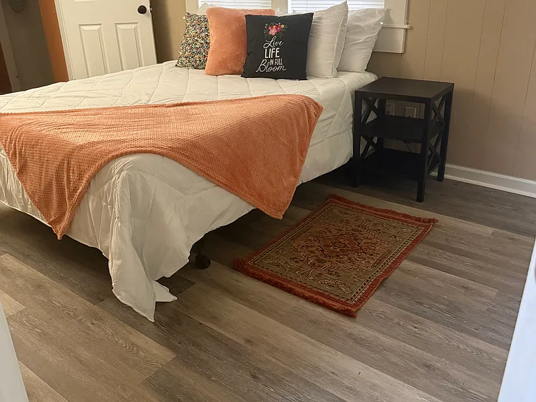 1220 Jackson St SE #2 — Photo 1