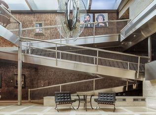 17 E 65th St, New York, NY 10065