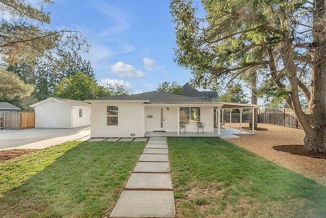 1st image of 14331 Browns Ln