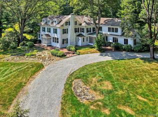 433 Arcady Rd, Ossining, NY 10562