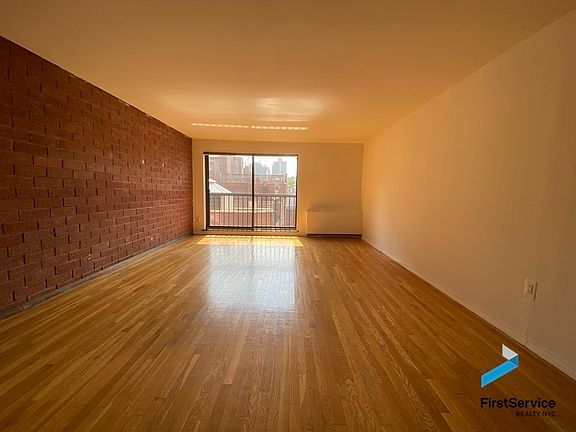 2nd image of 10 Jones St APT 4B