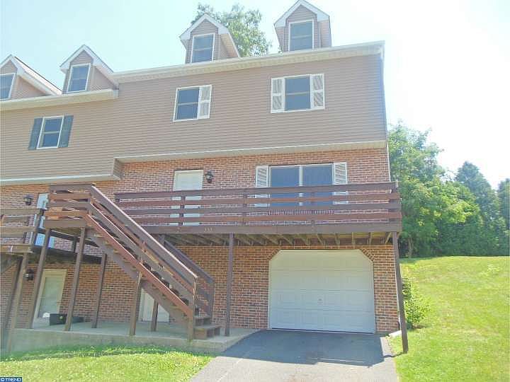 2nd image of 333 Drew Ct
