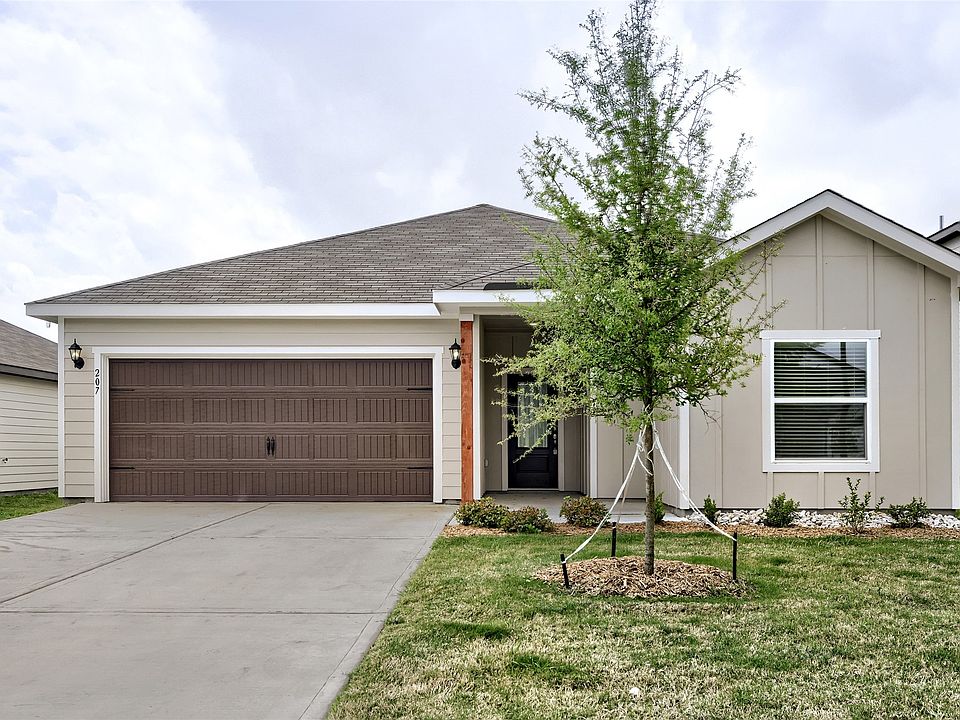 1st image of 207 Southgate Dr