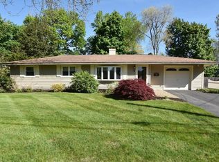 11 Carling Rd, Framingham, MA 01701