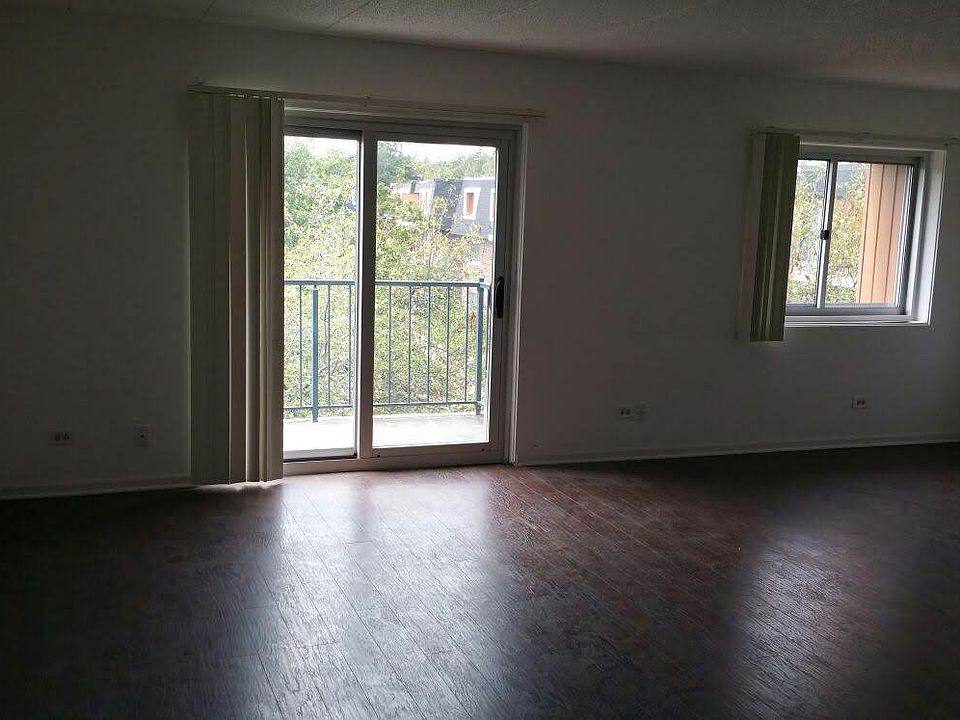 Family and Dining area