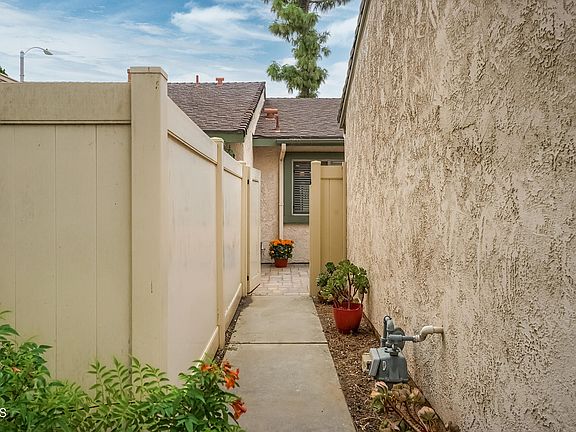 3rd image of 840 E Ponderosa Dr