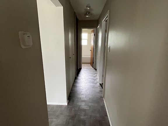4th image of 3634 Nebraska Dr