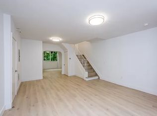 36 Hampton Pl #H, Brooklyn, NY 11213