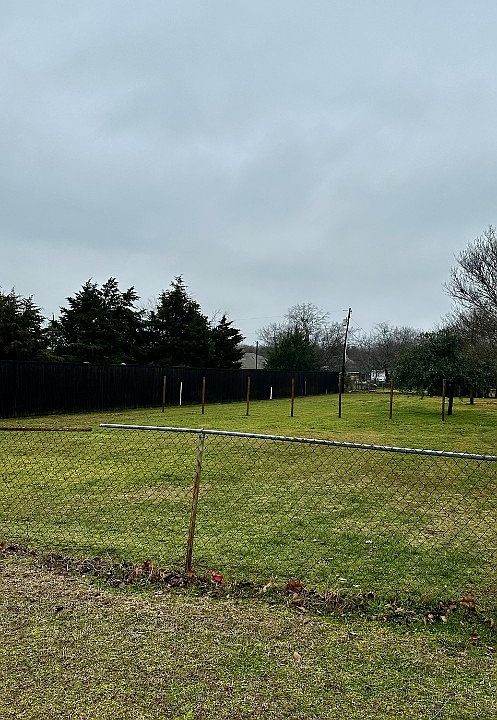 1st image of 641 Matador Dr