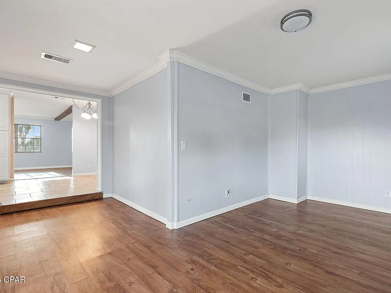 106 Moody Dr — Photo 12