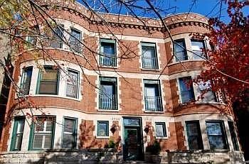 1st image of 2920 W Logan Blvd #1W