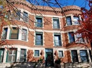 2920 W Logan Blvd #1W, Chicago, IL 60647