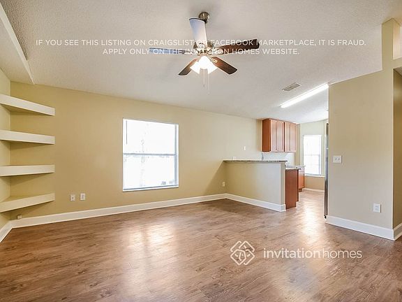 5th image of 924 N Grant St