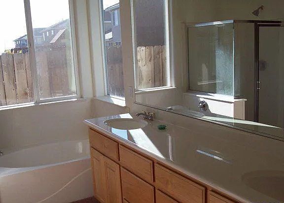 5th image of 980 San Bruno Ave