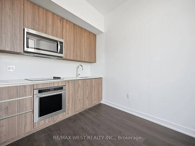 15 Richardson St #2101 — Photo 15
