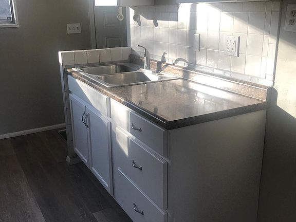 5th image of 25 Clearview Dr