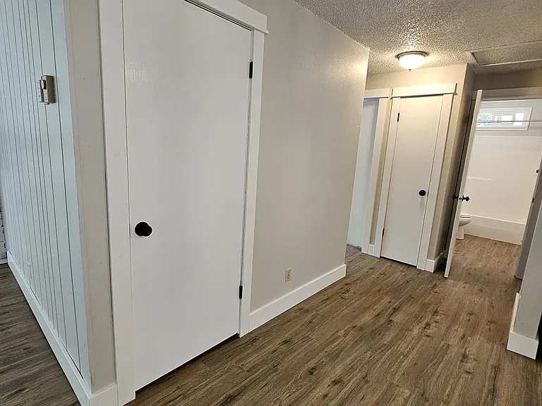 18616 Midhill Cir — Photo 9