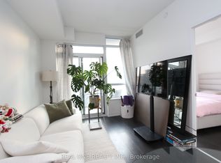 365 Church St #2702, Toronto, ON M5B0B5