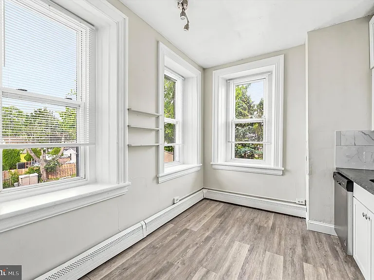 222 Henderson Ave #2 — Photo 8