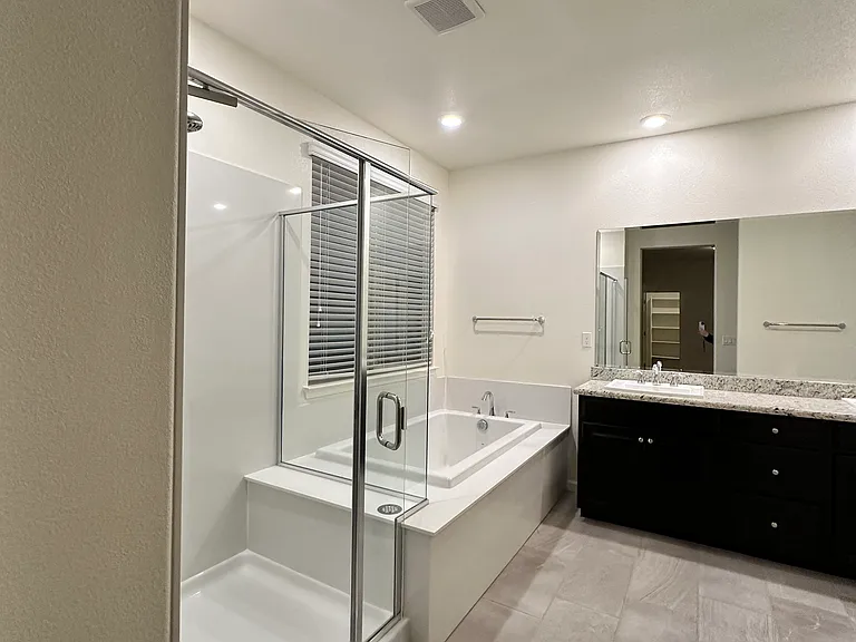 Vino Verde Ct — Photo 29