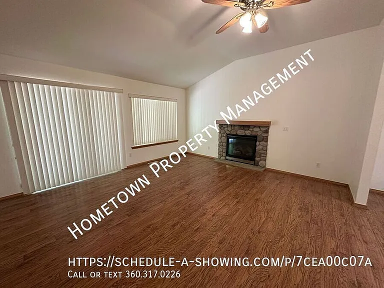 1227 Arcadia St NW — Photo 3
