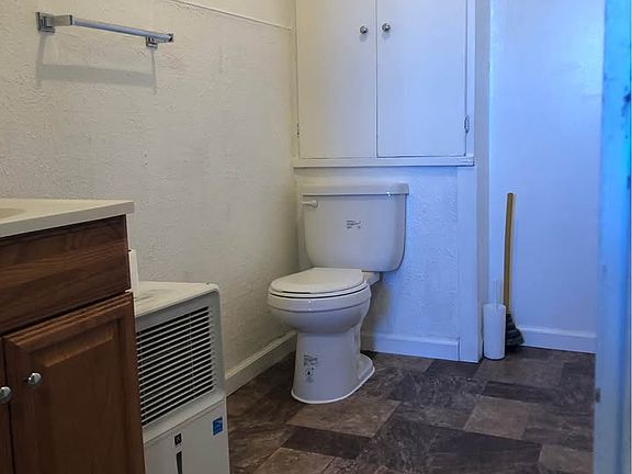 3rd image of 120 2nd Ave SW #1