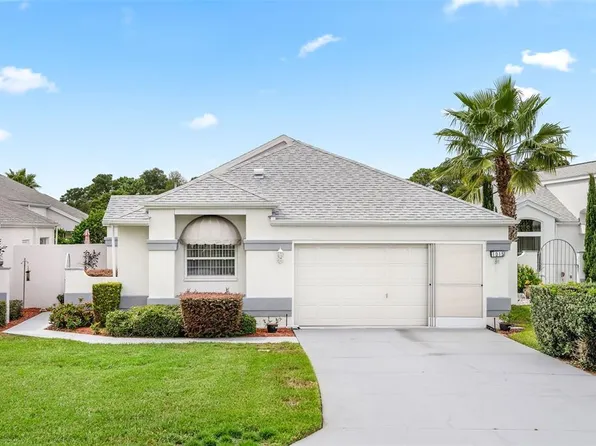 1015 La Bamba Ct, Spring Hill, FL 34608