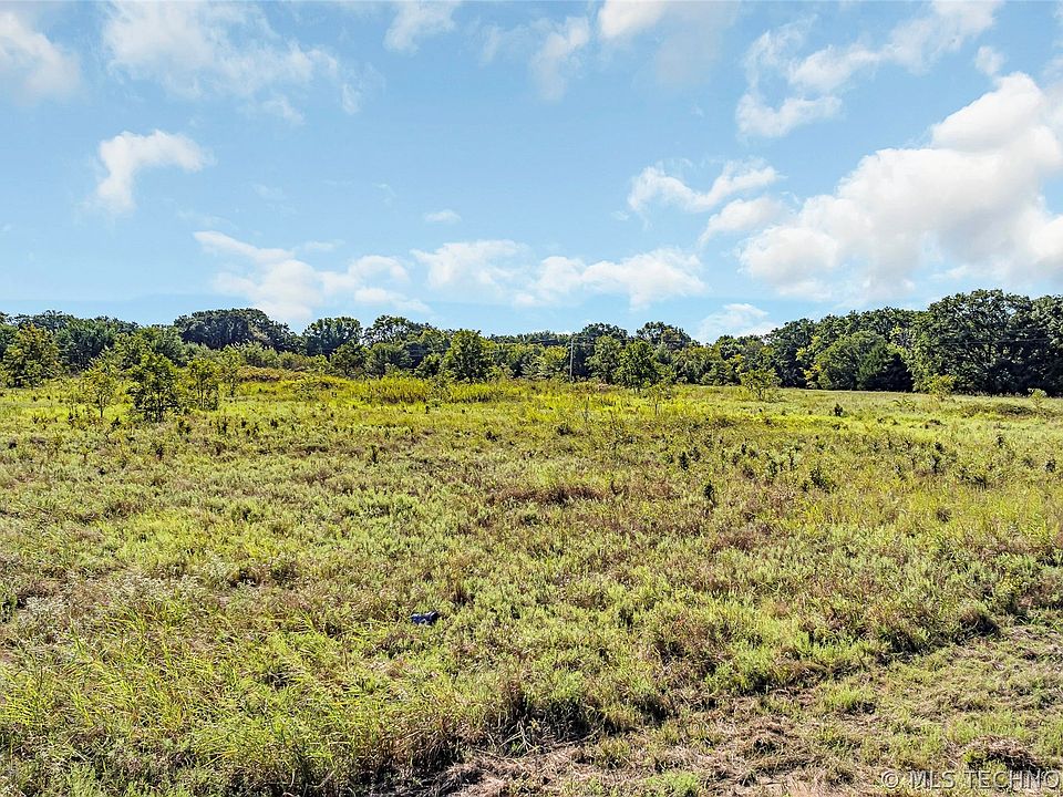 2nd image of Renick Rd