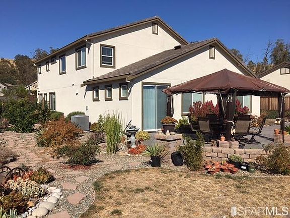 2nd image of 3806 Danbury Way
