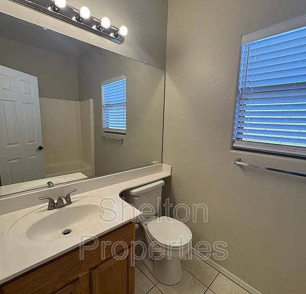 12913 W Corrine Dr — Photo 7
