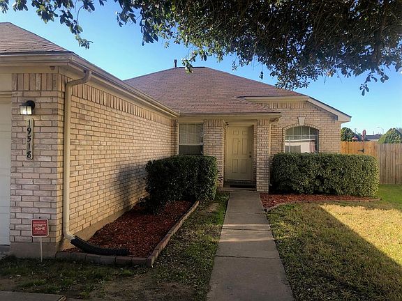 4th image of 19518 Cabra Ct