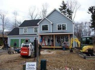 105 Stanton St, Manchester, NH 03103