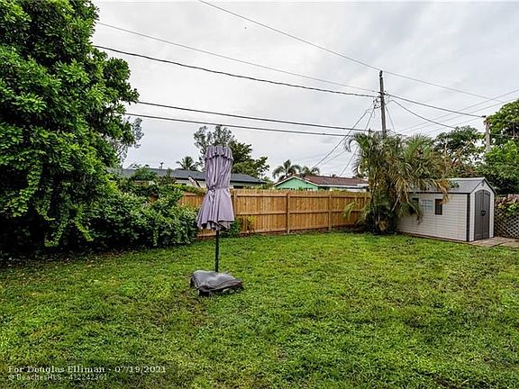 2nd image of 610 NE 47th St