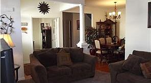 5th image of 61 Woodside Knolls Dr