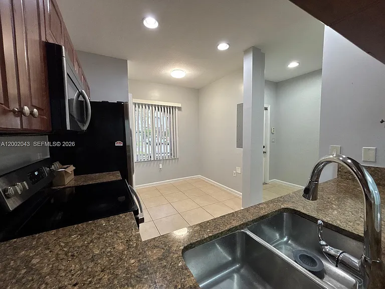 2741 SW 83rd Ave #104 — Photo 8