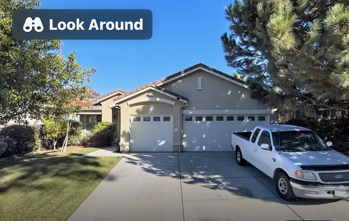 2109 Michelle Ln photo 1