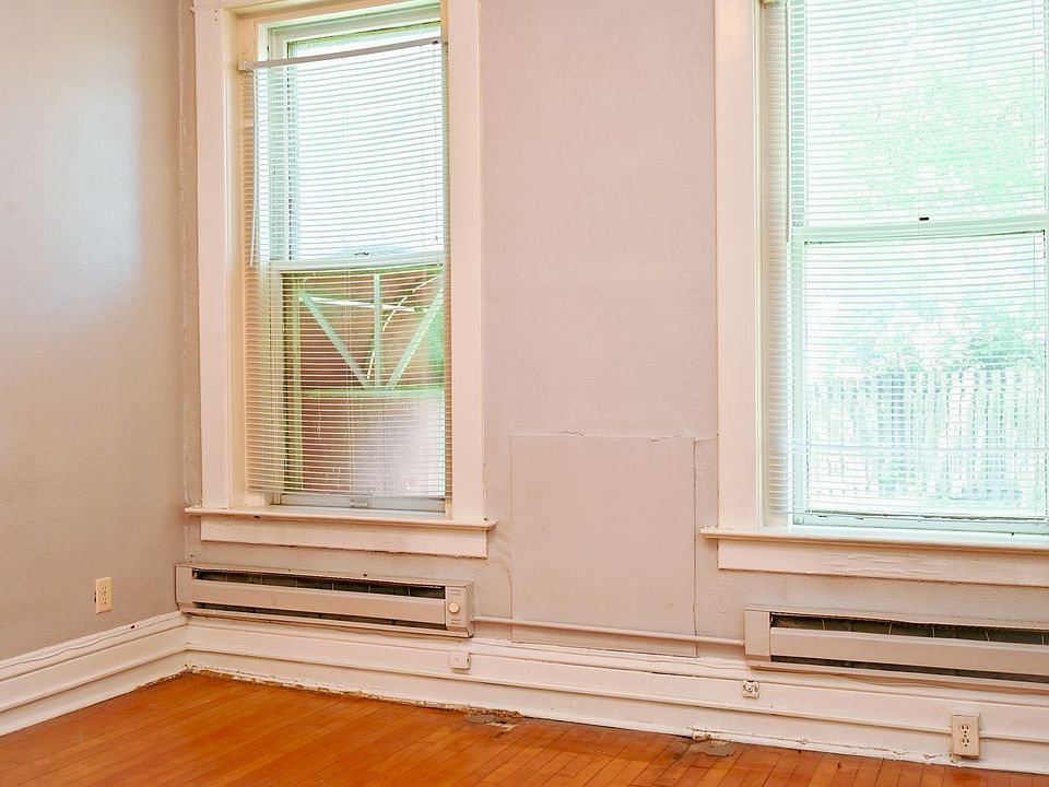 1st image of 102-108 4th Ave S #1065