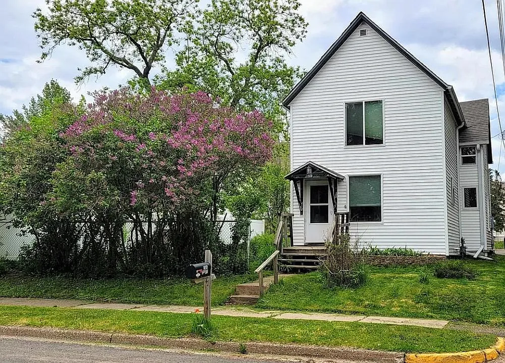 2 bed, 1.5 bath, 1292 sqft, $1,450 — Photo 1