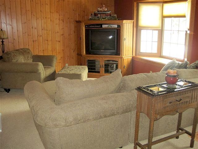 Family room with bay window