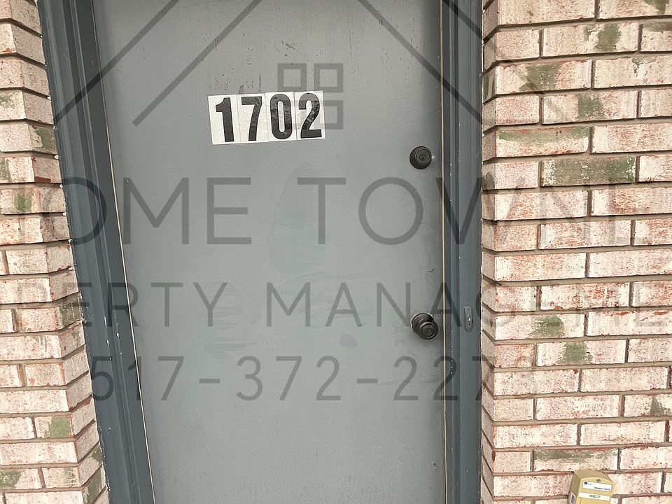 1st image of 1702 Cambria Dr #1702