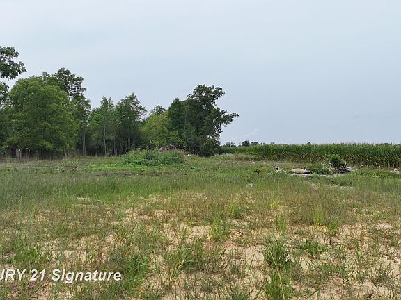 5th image of 8345 N Jennings Rd