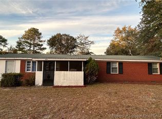 433 Cumberland Ave, Raeford, NC 28376