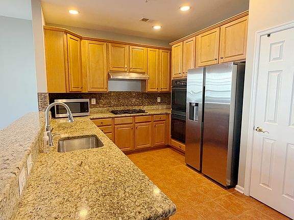 3rd image of 3530 Connor Pl
