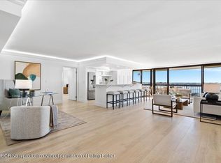 1900 Consulate Pl APT 1102, West Palm Beach, FL 33401