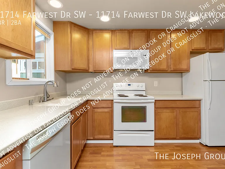 11714 Farwest Dr SW #11714 FARWEST DR SW — Photo 10
