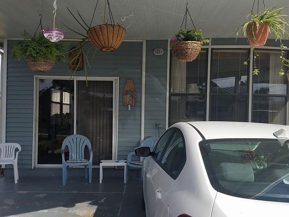 2nd image of 6561 SE 64th Ave