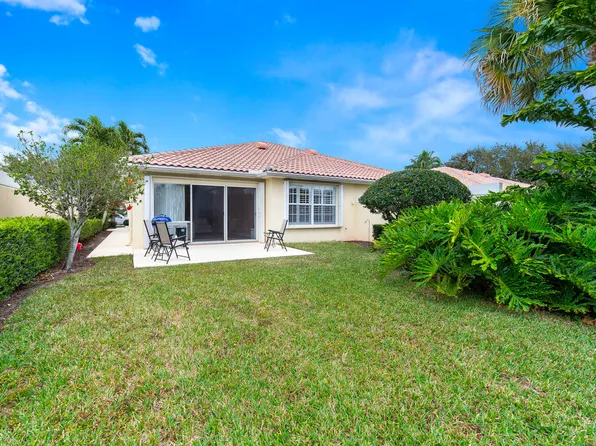 8180 St Johns Court, Wellington, FL 33414